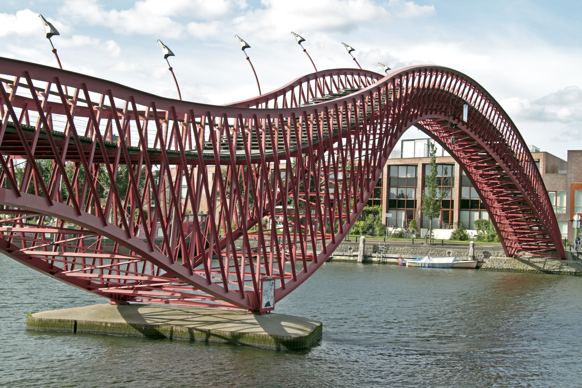 Conheça as pontes mais bonitas do mundo