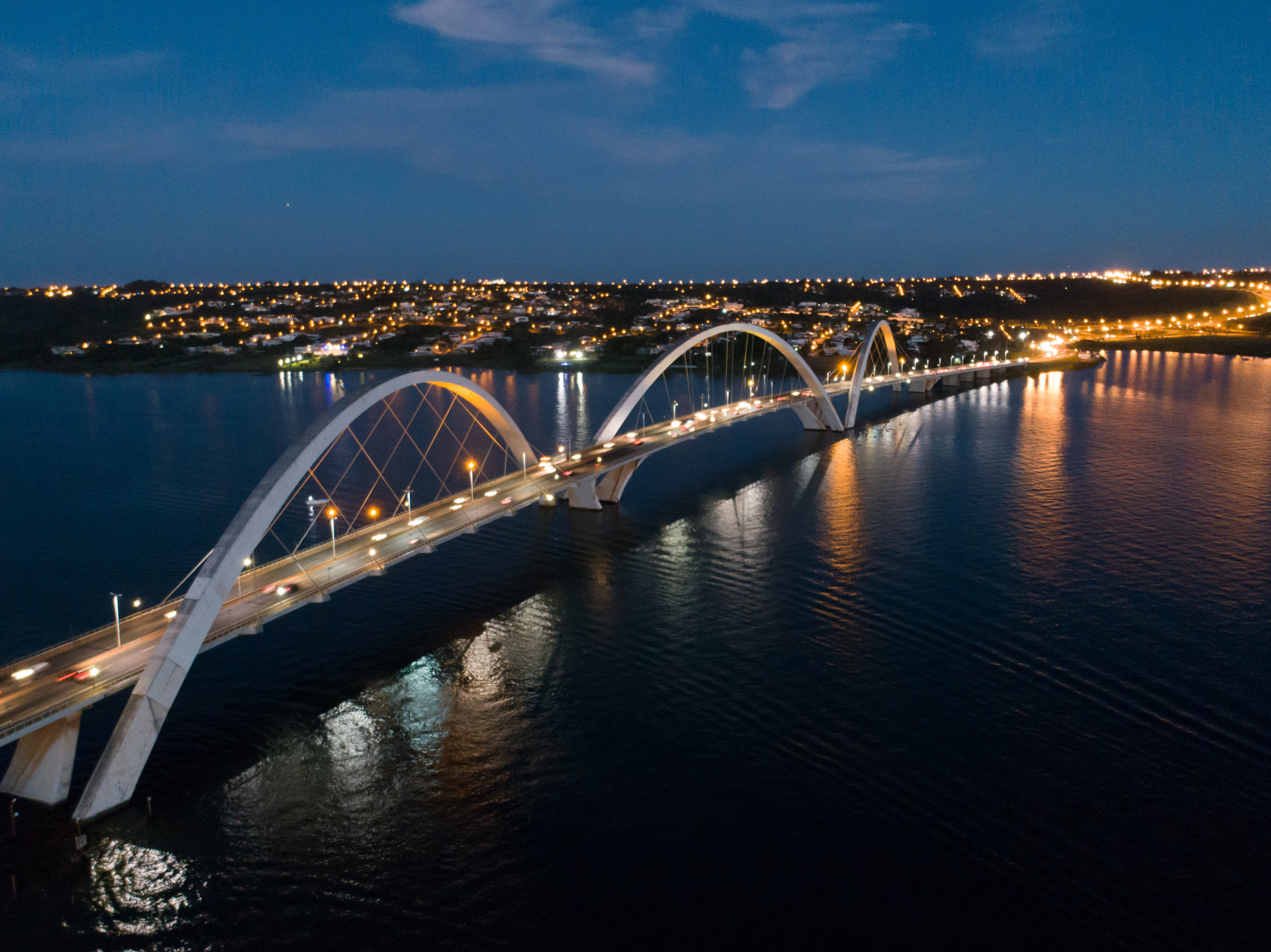 Conheça as pontes mais bonitas do mundo