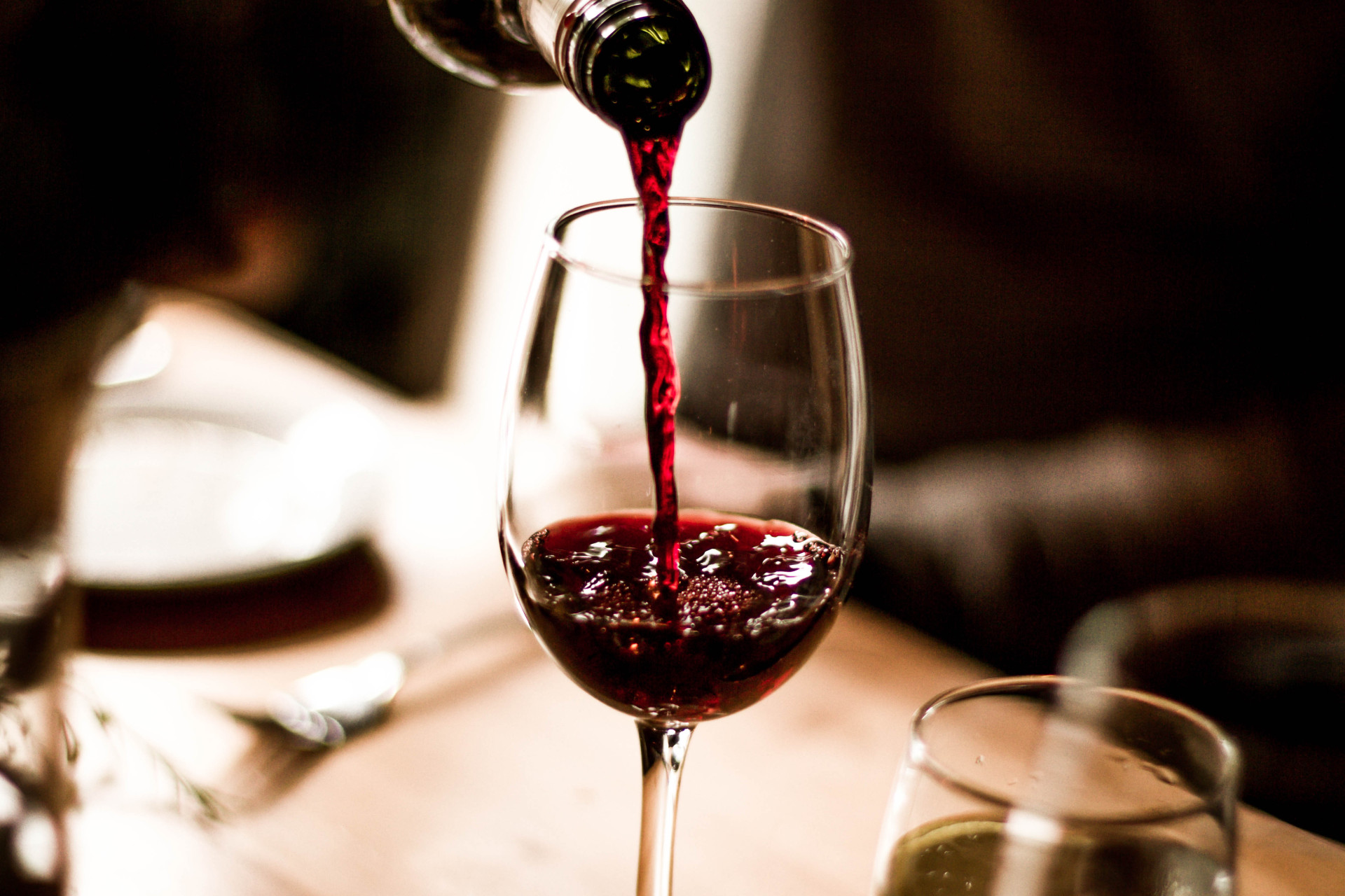Saiba qual o vinho ideal para cada tipo de prato
