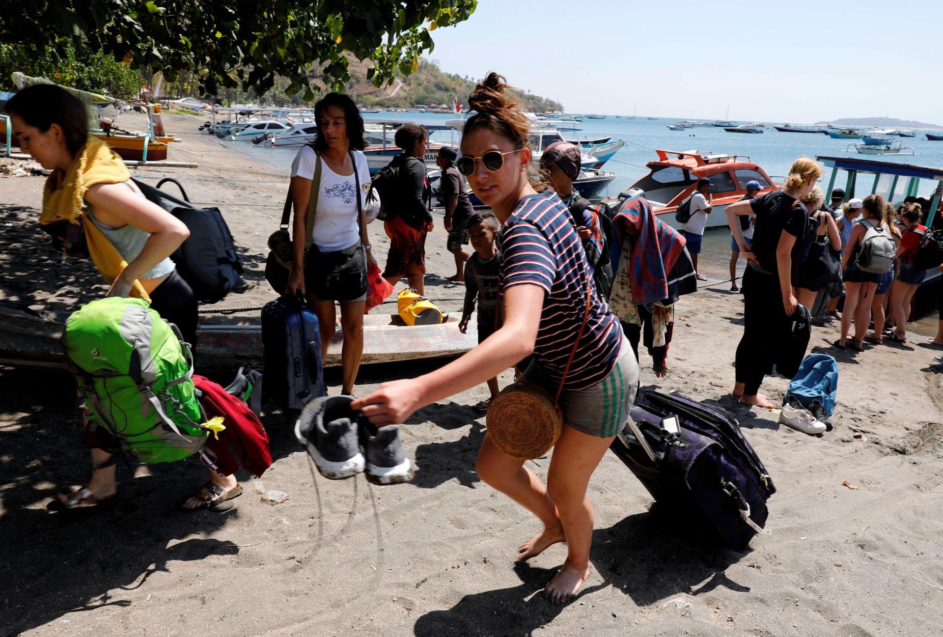 Veja como ficou a ilha de Lombok após terremoto destruidor na Indonésia