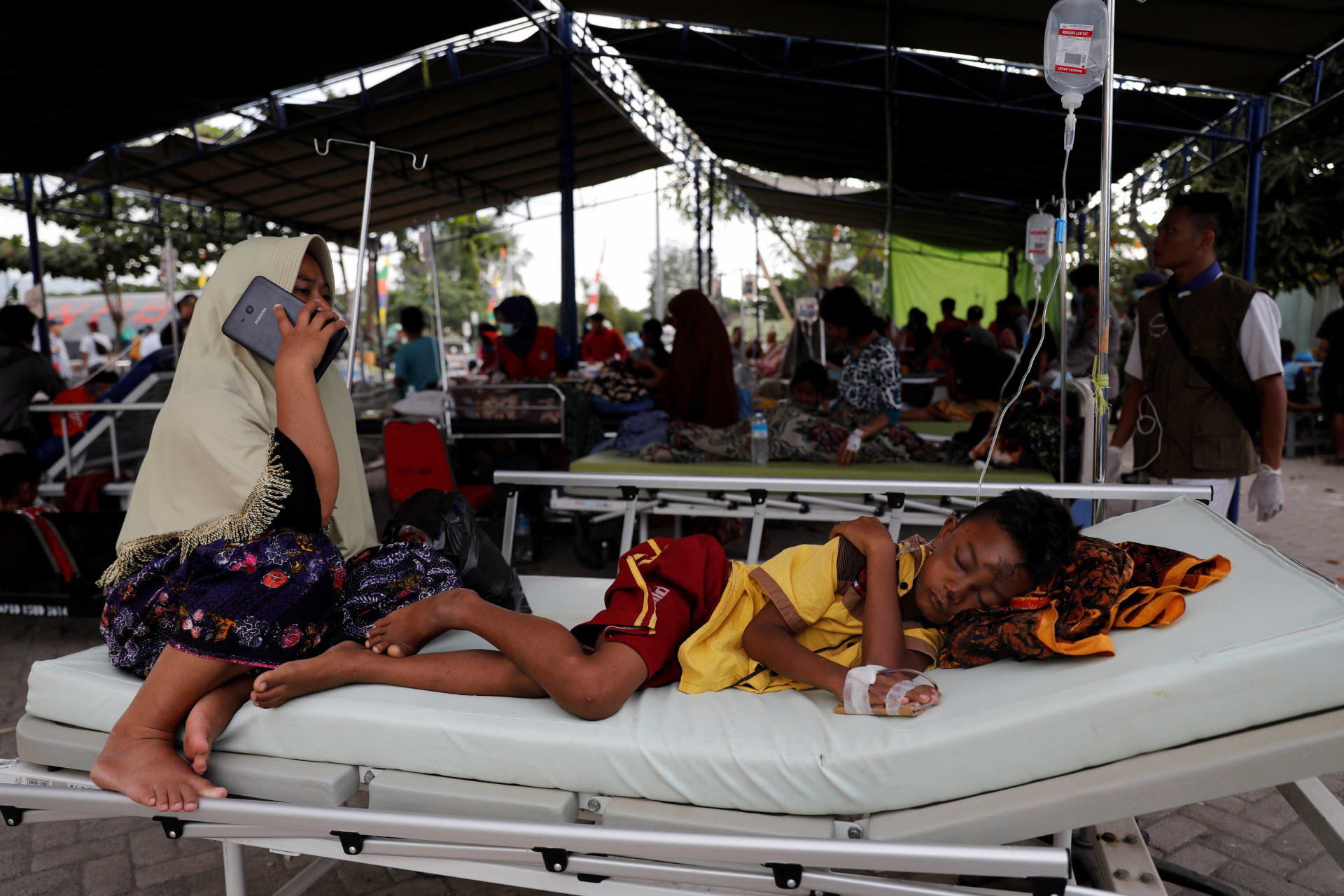 Veja como ficou a ilha de Lombok após terremoto destruidor na Indonésia