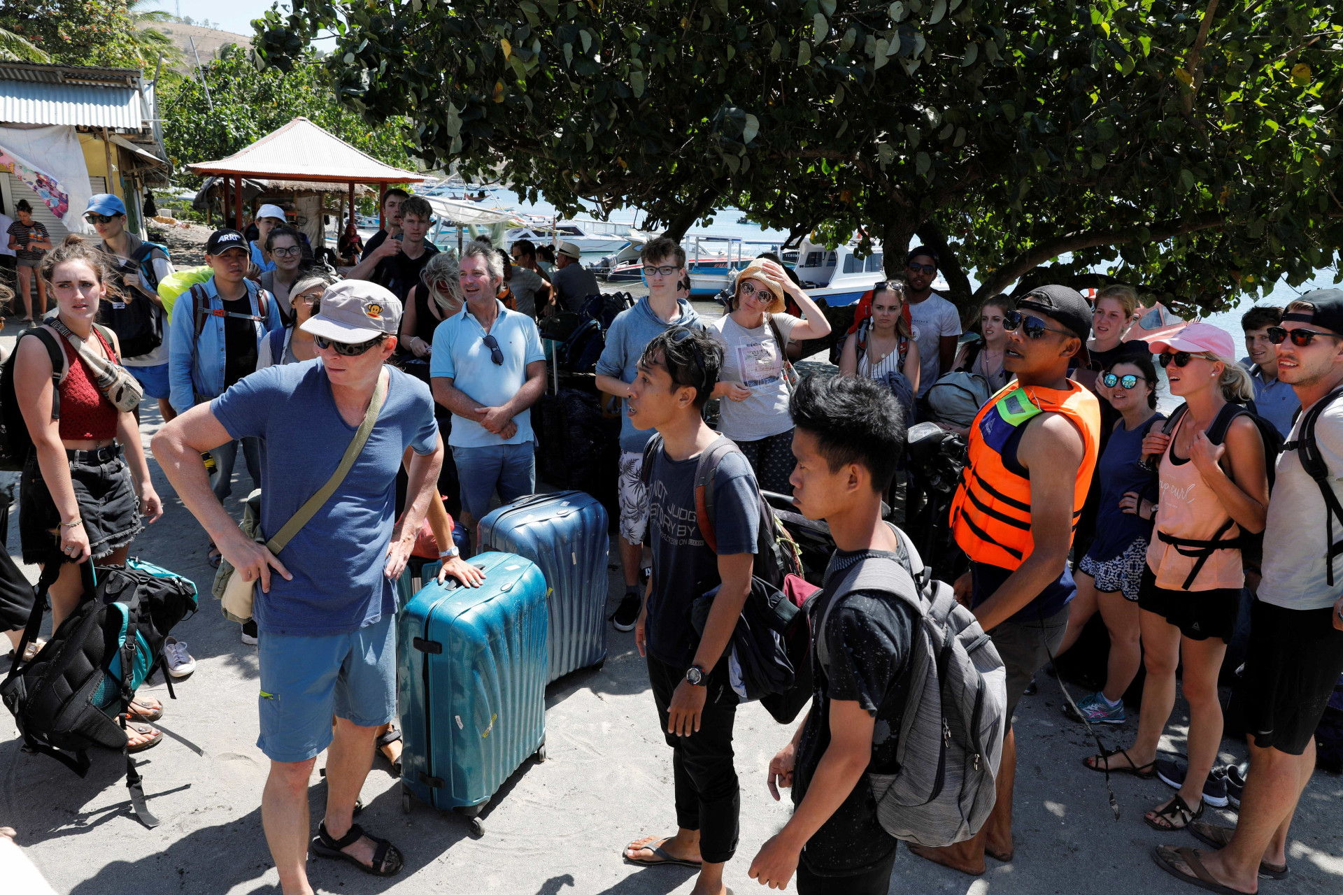 Veja como ficou a ilha de Lombok após terremoto destruidor na Indonésia