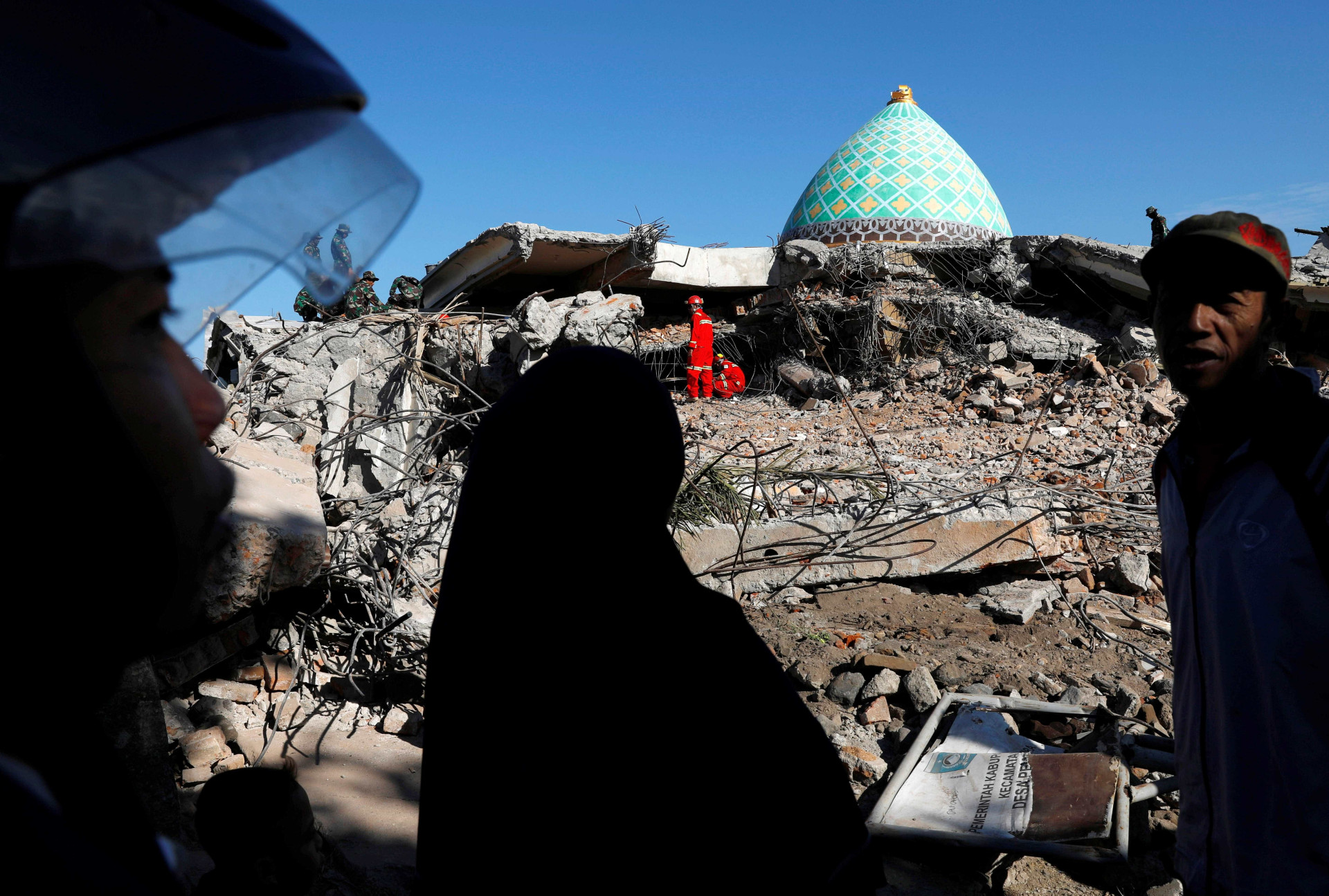 Veja como ficou a ilha de Lombok após terremoto destruidor na Indonésia