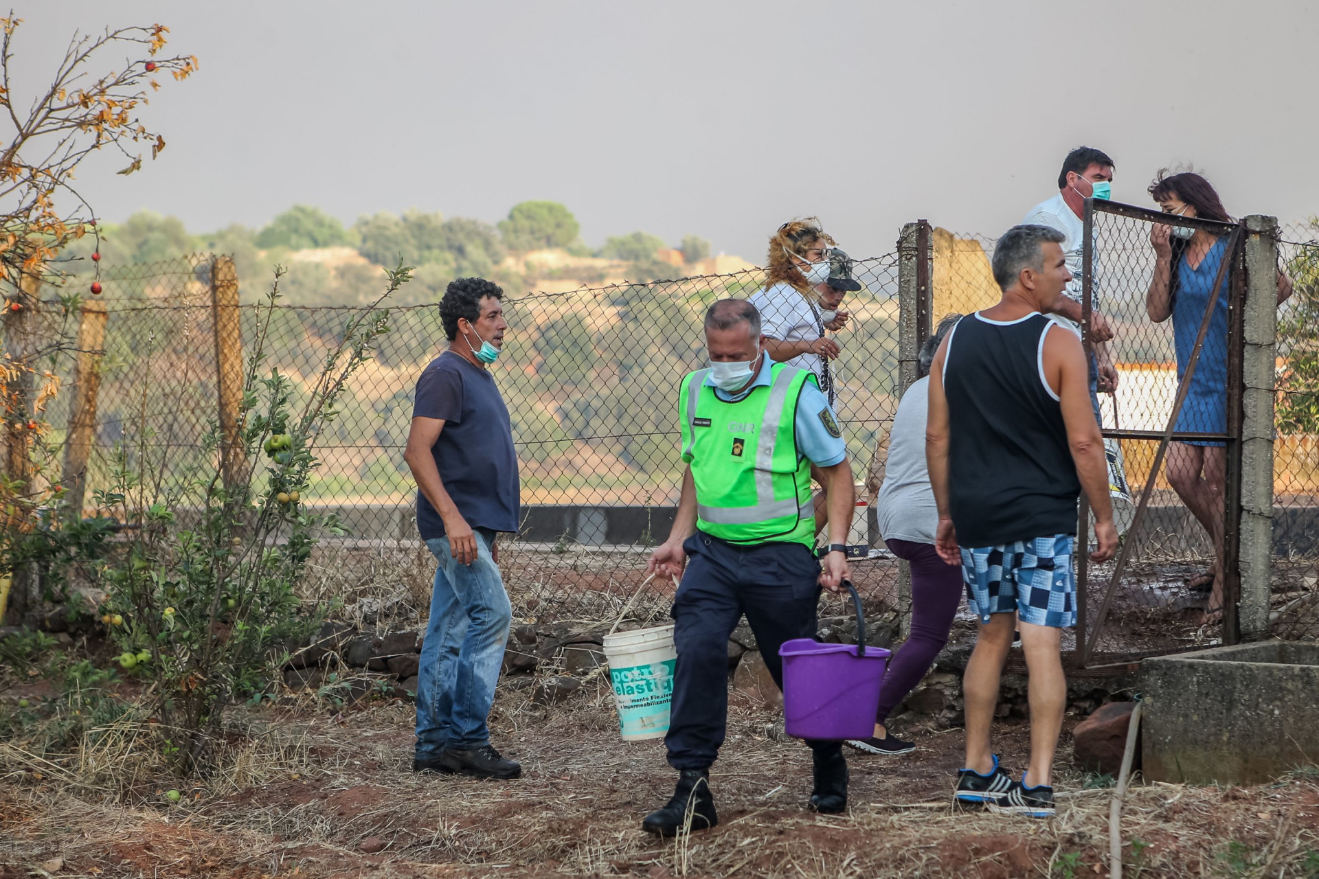 Incêndio em Portugal já dura 7 dias e está fora de controle; imagens