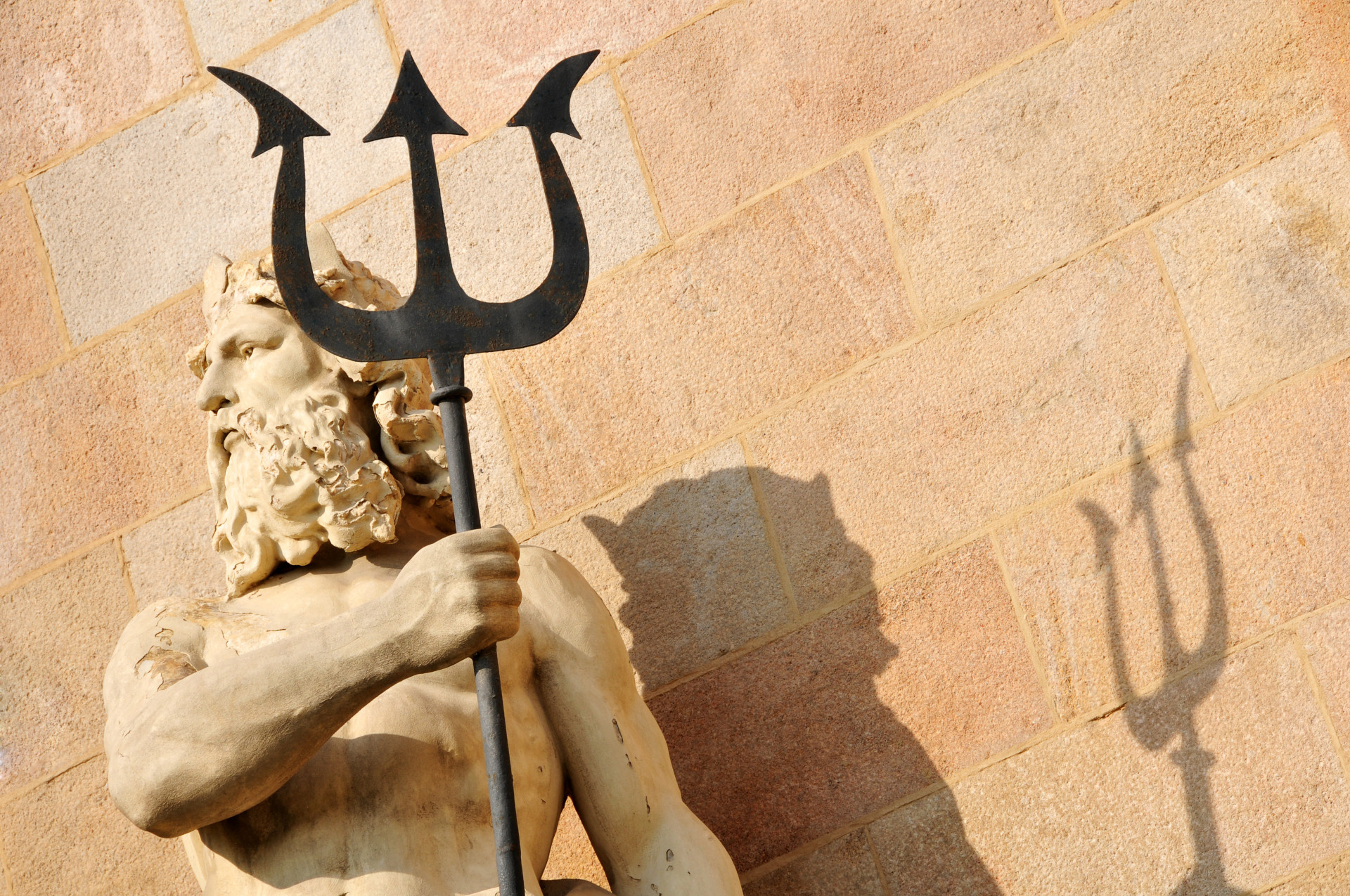 Poderosos: os deuses e heróis da mitologia grega