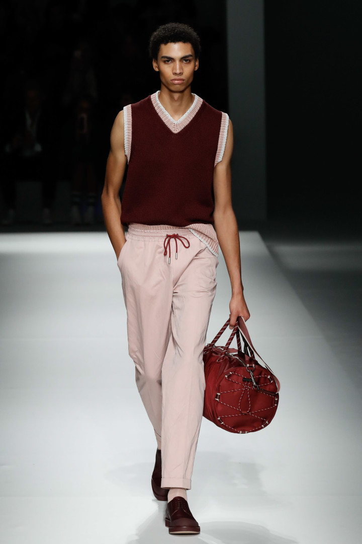 Confira os looks mais estranhos da New York Fashion Week