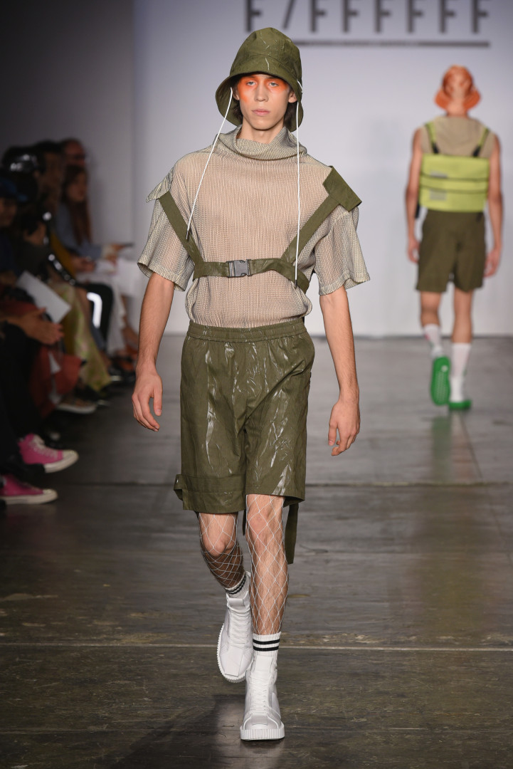 Confira os looks mais estranhos da New York Fashion Week