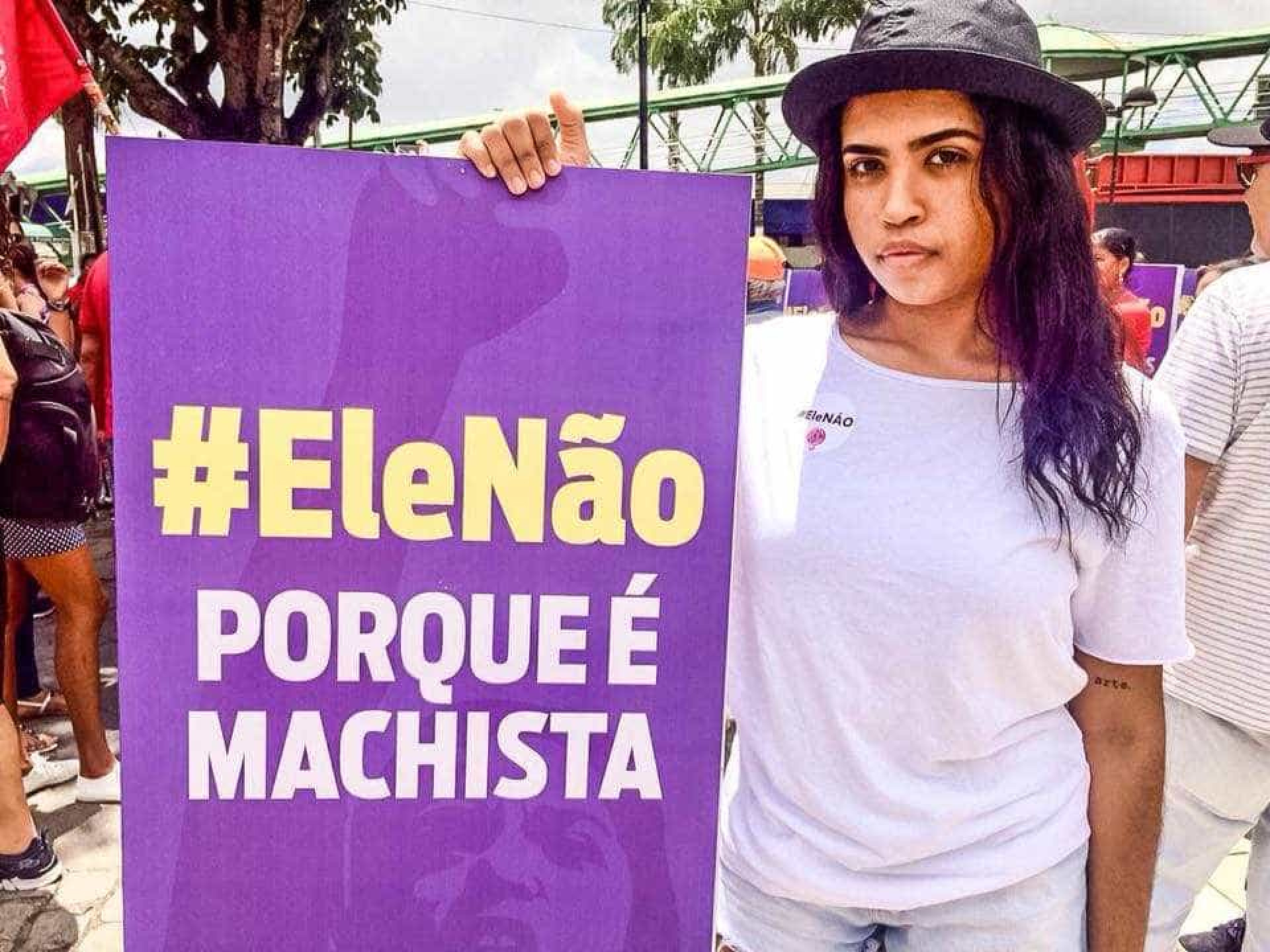 Atos contra Bolsonaro acontecem em todo o Brasil; veja fotos