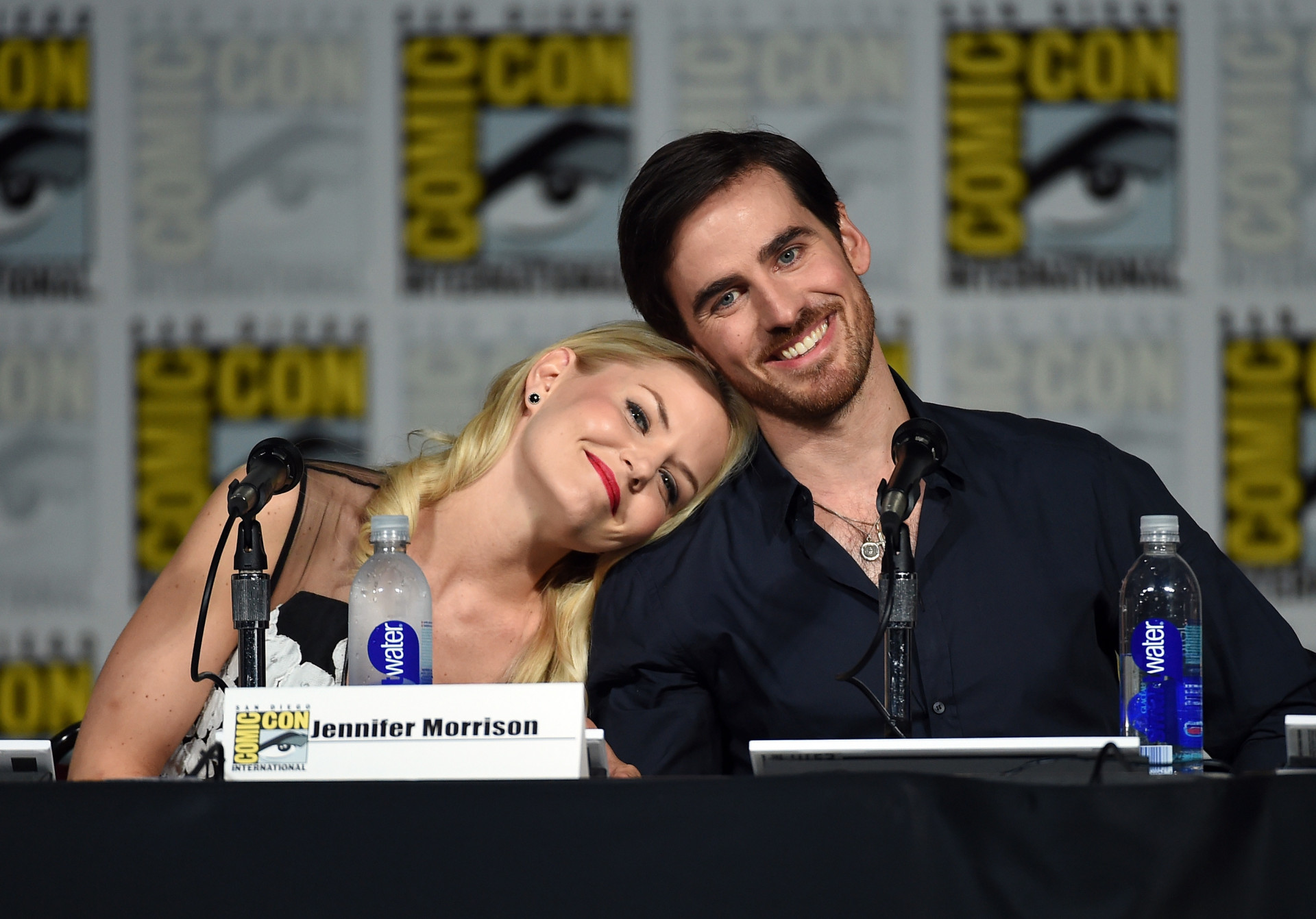 Os melhores (e mais amados) casais das séries de TV!