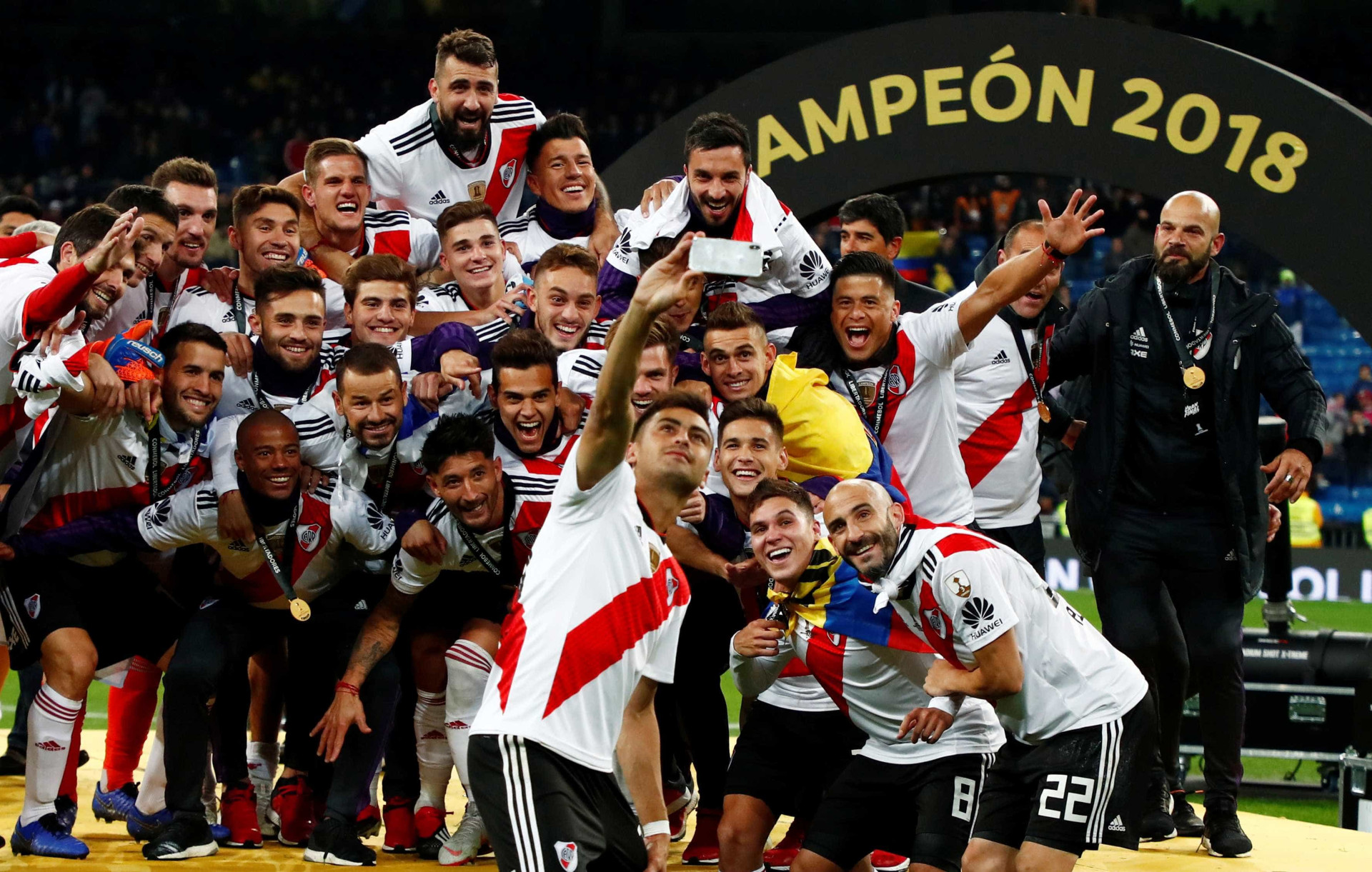 Veja as imagens da final da Libertadores e do título do River em Madri