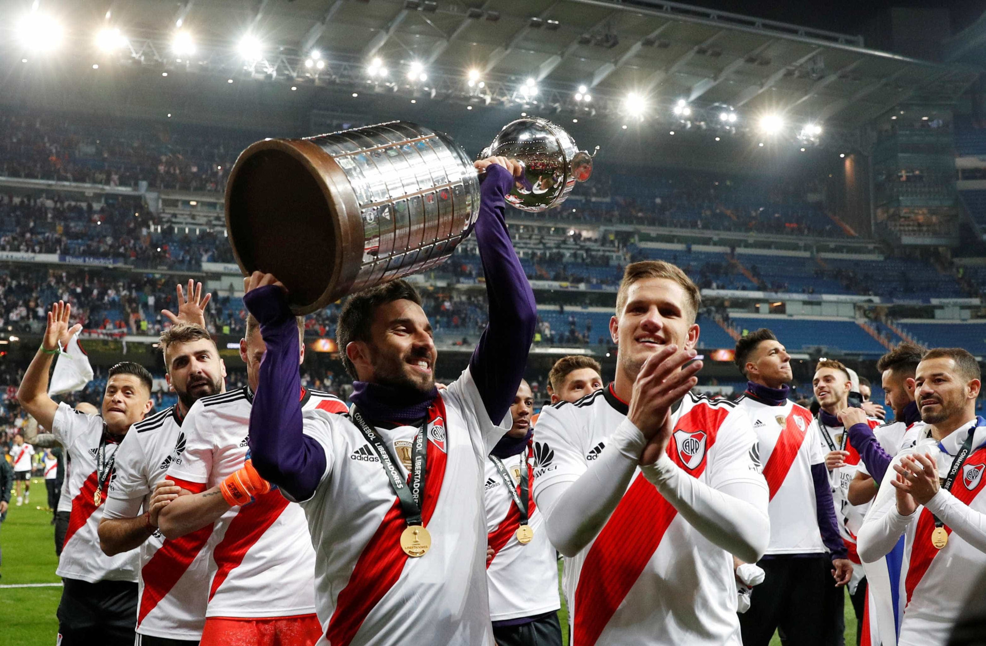 Veja as imagens da final da Libertadores e do título do River em Madri