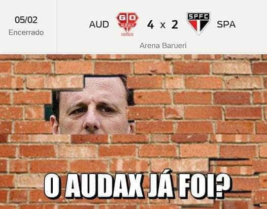 Goleada do Audax na estreia de Ceni vira piada na web; memes