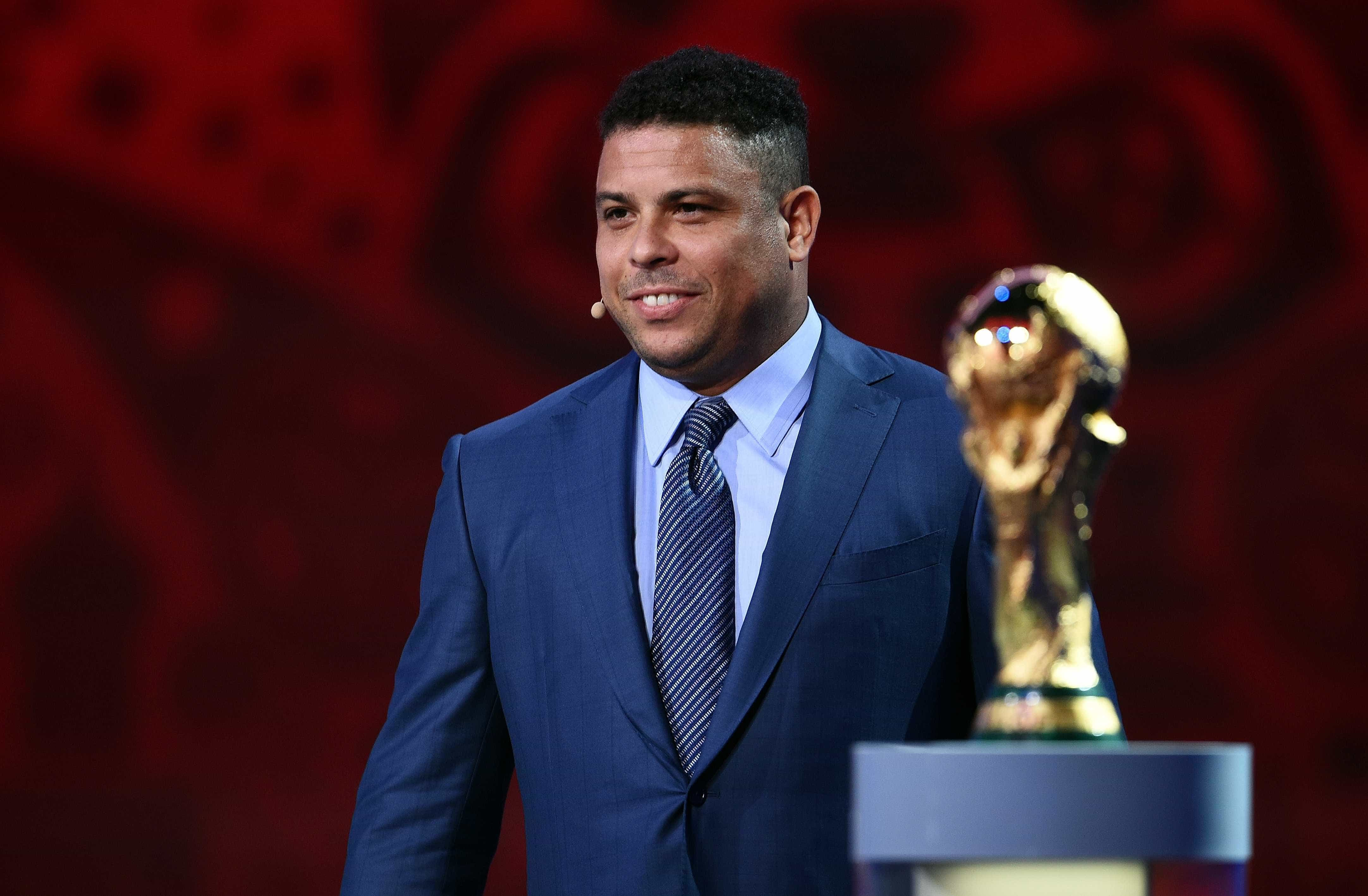 Ronaldo põe à venda apartamento de R$ 60 milhões no Leblon; fotos